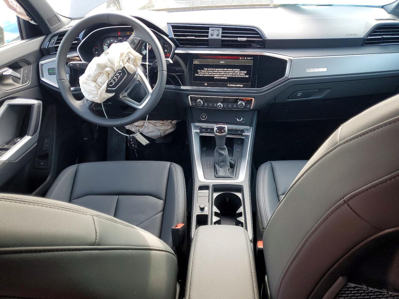 2025 AUDI Q3 S Line quattro Premium