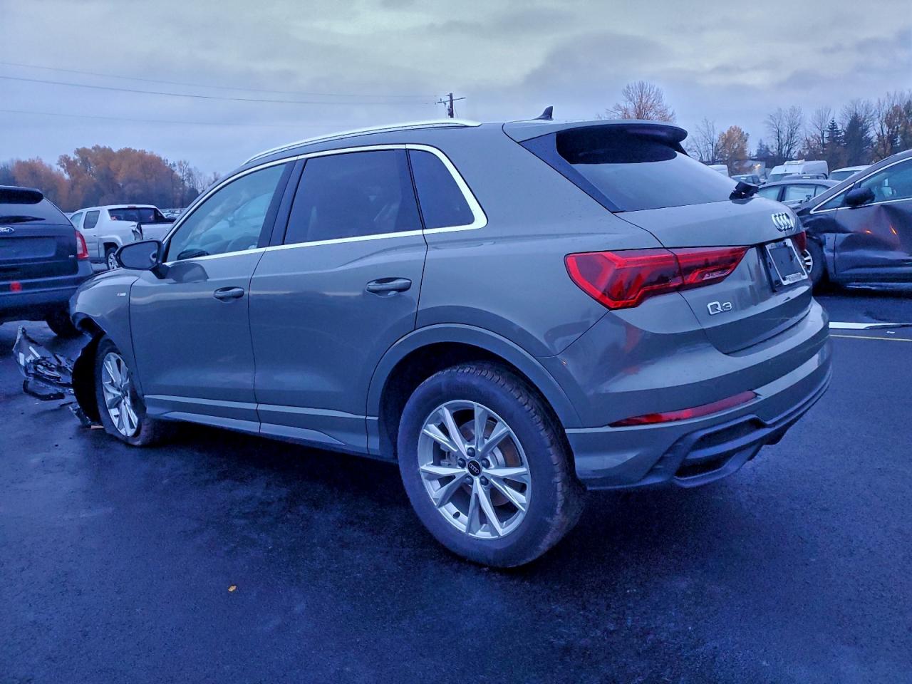 2025 AUDI Q3 S Line quattro Premium
