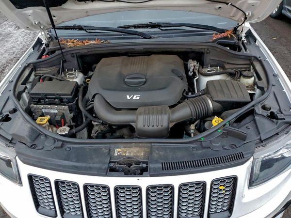 2015 JEEP GRAND CHEROKEE LAREDO 4X4