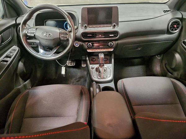 2022 HYUNDAI KONA