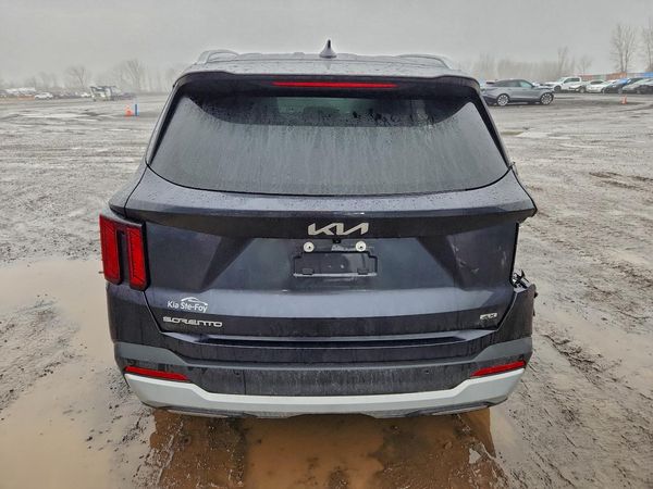 2025 KIA SORENTO