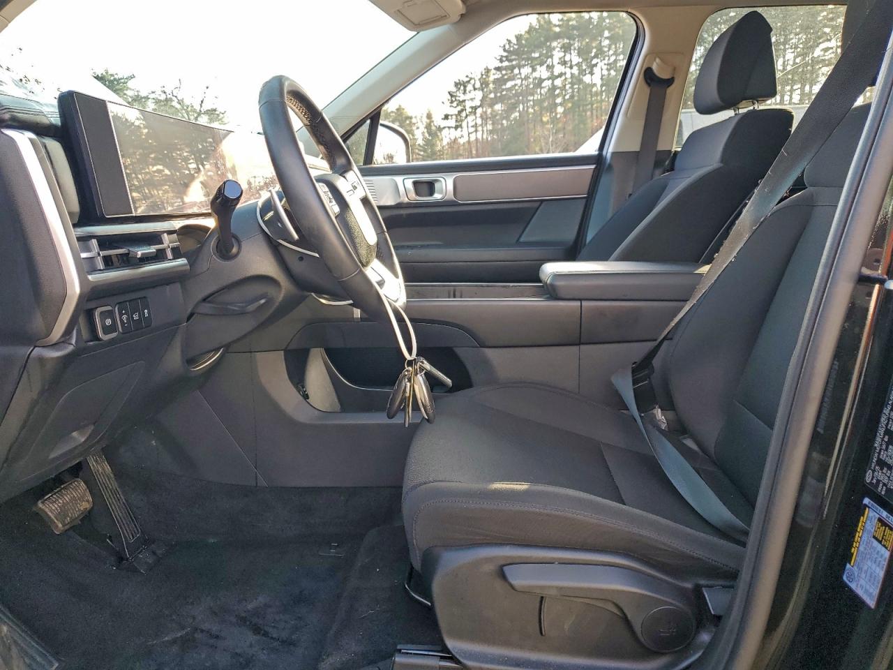 2025 HYUNDAI SANTA FE SE