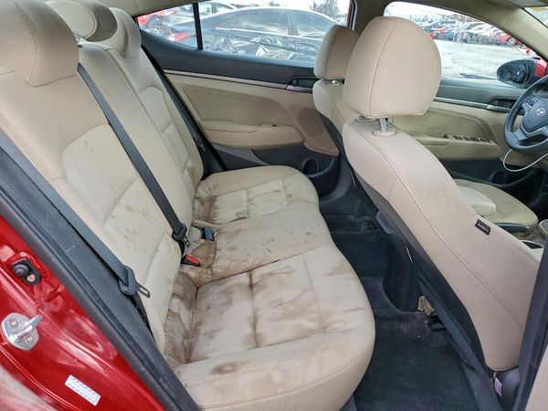2017 HYUNDAI ELANTRA
