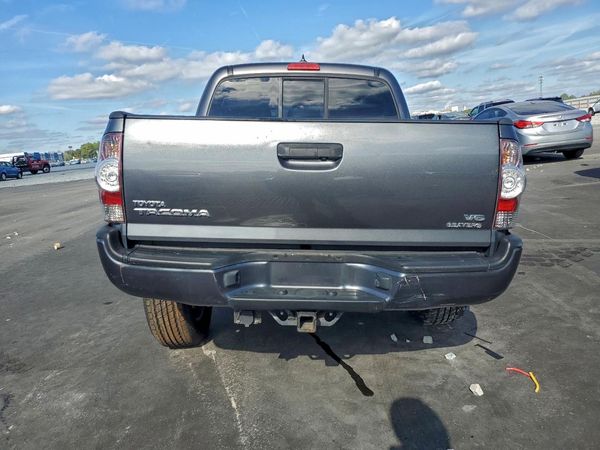 2013 TOYOTA TACOMA Delux — DIRR