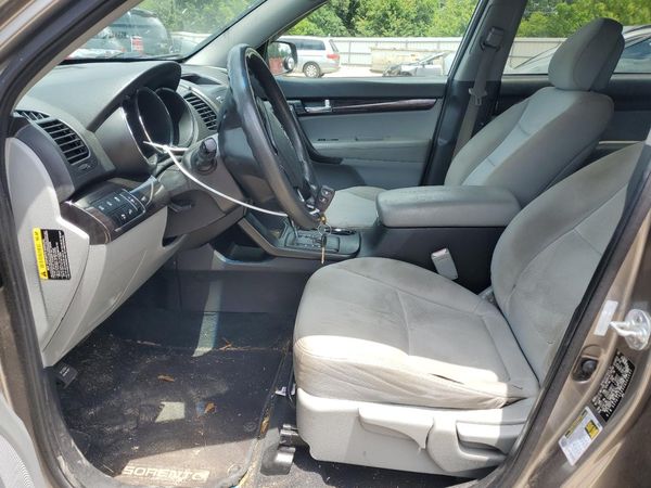 2012 KIA SORENTO GL(Middle-low grade)