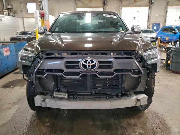2023 TOYOTA TUNDRA