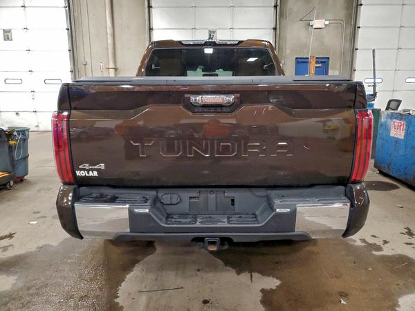 2023 TOYOTA TUNDRA