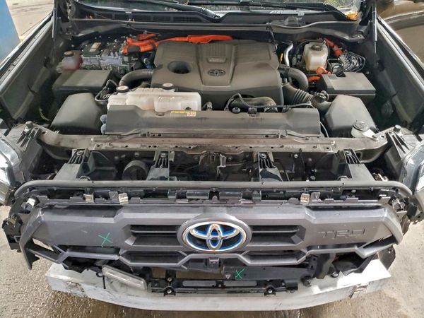 2023 TOYOTA TUNDRA