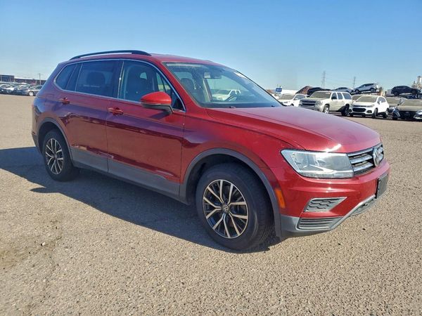 2019 VOLKSWAGEN TIGUAN — Passenger 3/4