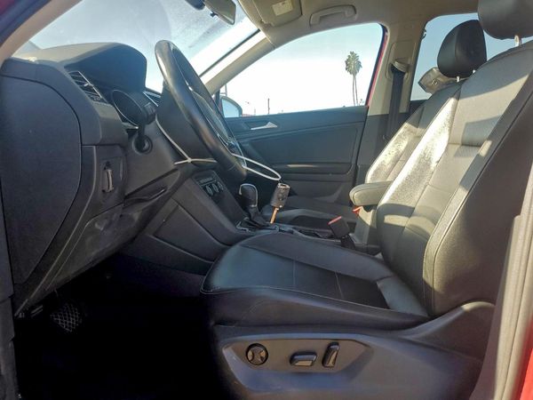 2019 VOLKSWAGEN TIGUAN — DENT