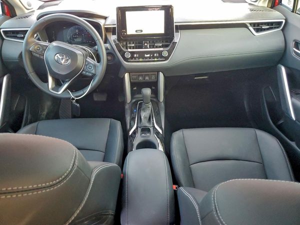 2025 TOYOTA COROLLA CROSS
