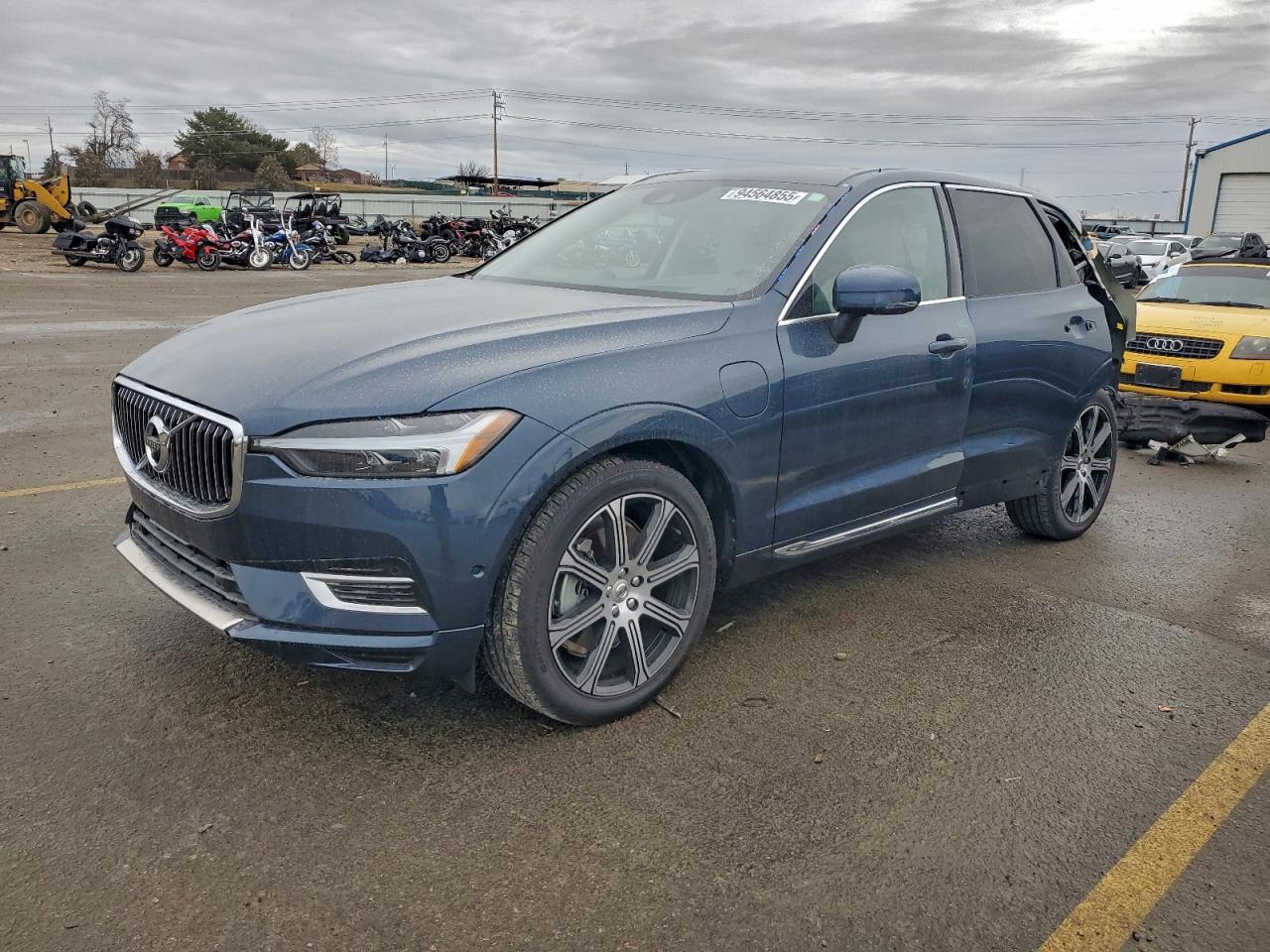 2021 VOLVO XC60 Inscription