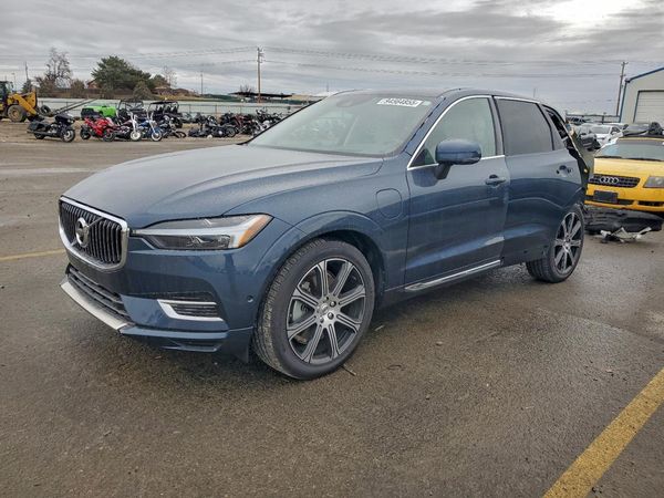 2021 VOLVO XC60 Inscription