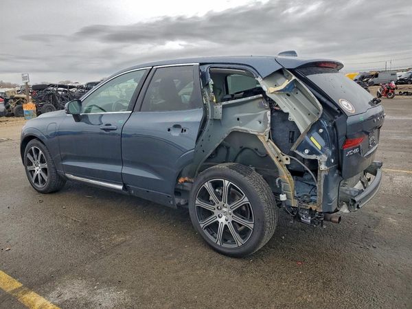2021 VOLVO XC60 Inscription