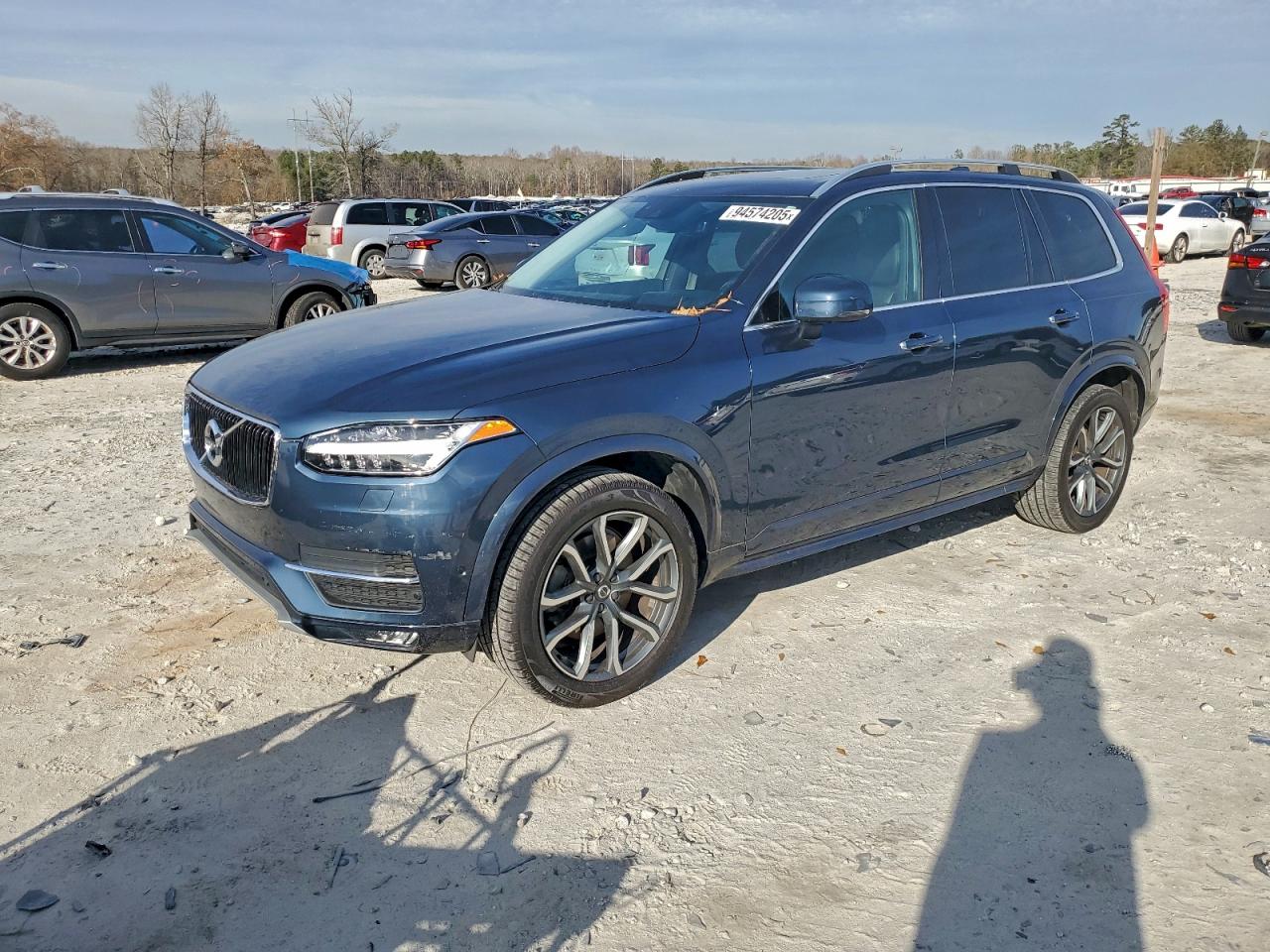 2019 VOLVO XC90