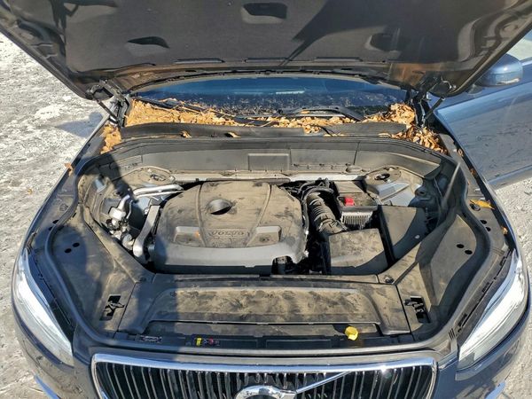 2019 VOLVO XC90