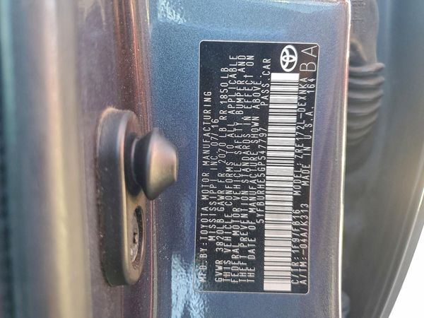 2016 TOYOTA COROLLA