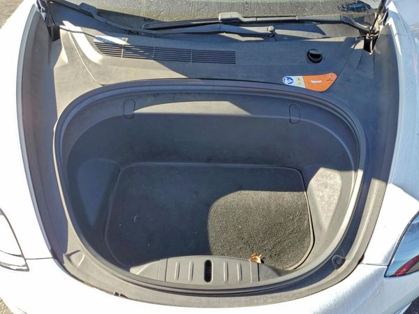 2017 TESLA MODEL 3