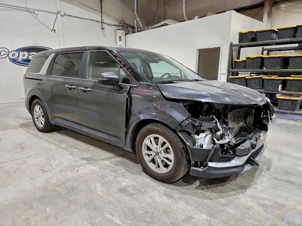 2023 KIA CARNIVAL LX, LX Seat Package