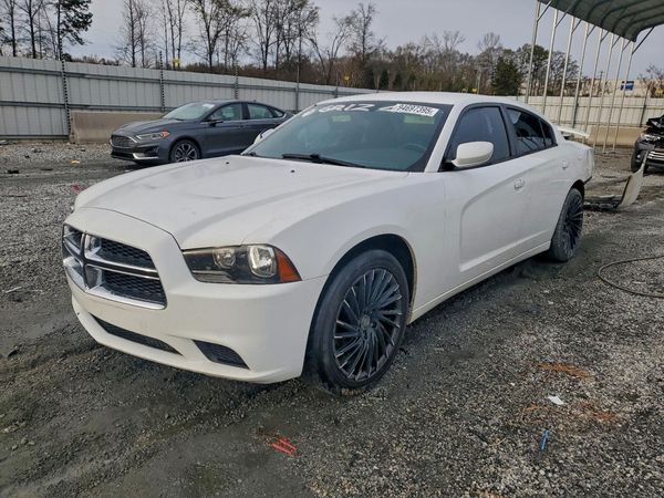 2013 DODGE CHARGER