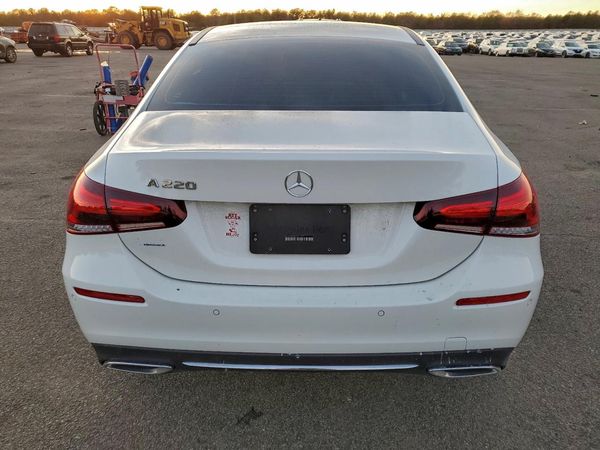 2021 MERCEDES-BENZ A