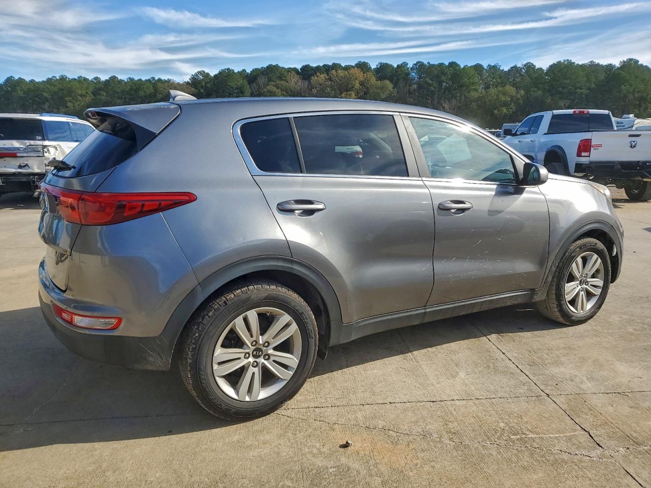 2017 KIA SPORTAGE LX