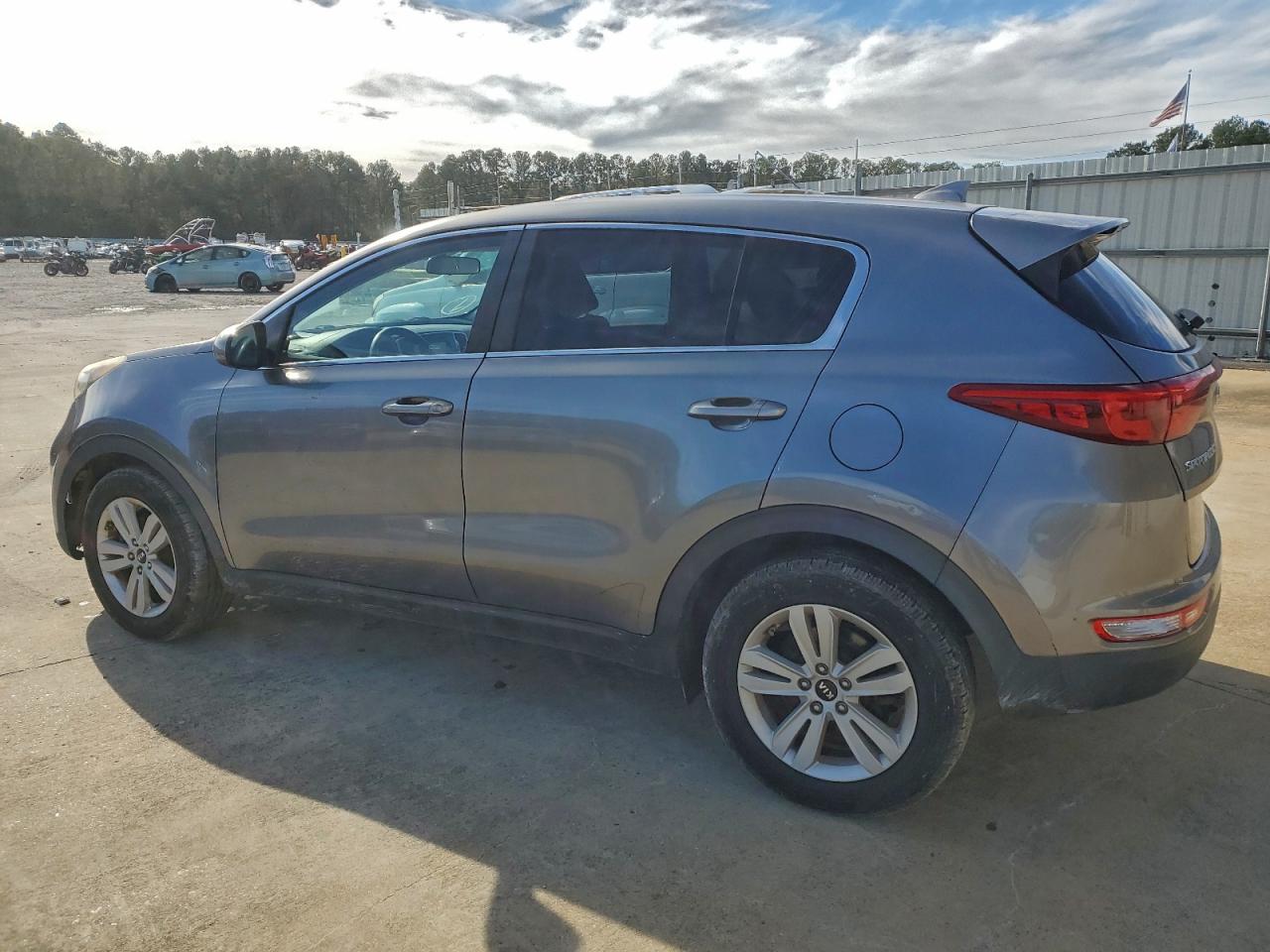 2017 KIA SPORTAGE LX