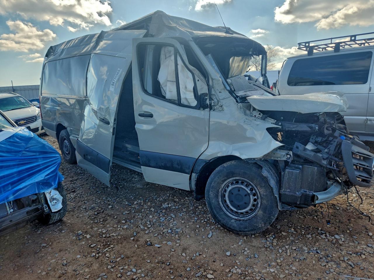 2024 MERCEDES-BENZ SPRINTER 907 (VS30)