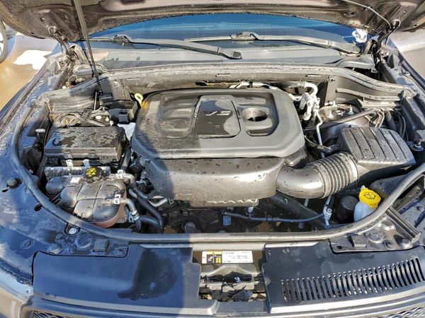 2019 DODGE DURANGO GT — Engine bay
