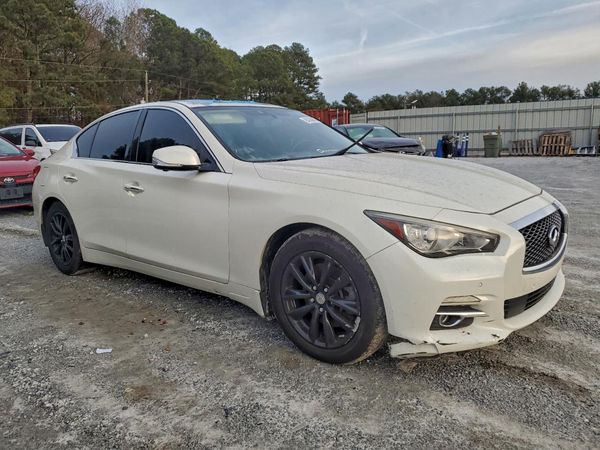 2017 INFINITI Q50