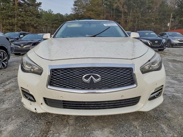 2017 INFINITI Q50