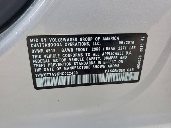 2017 VOLKSWAGEN PASSAT