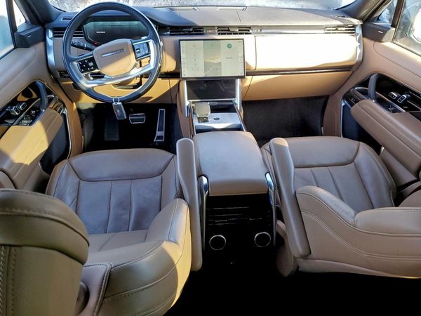 2024 LAND ROVER RANGE ROVER