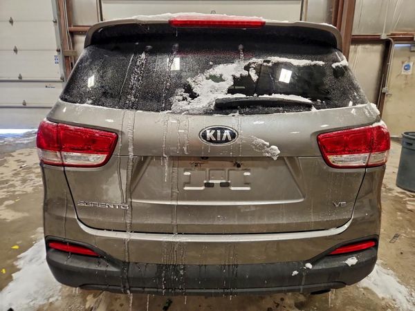 2016 KIA SORENTO