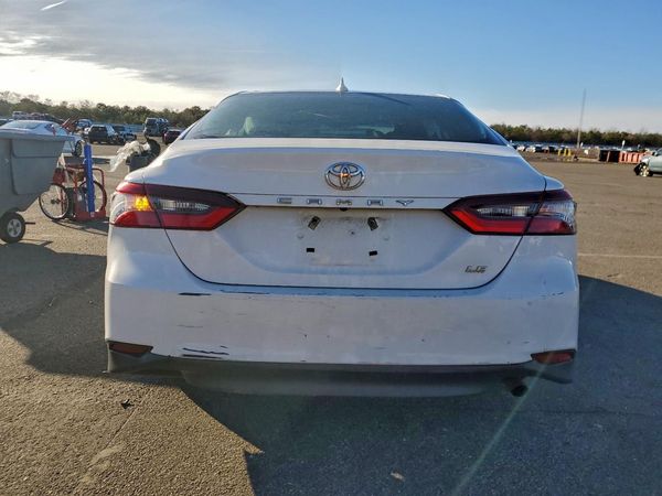 2020 TOYOTA CAMRY LE — DIRR