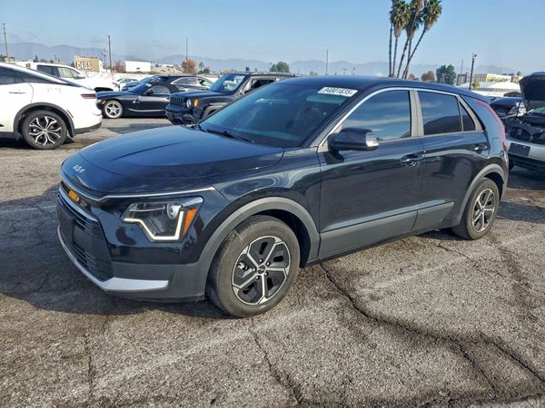 2023 KIA NIRO