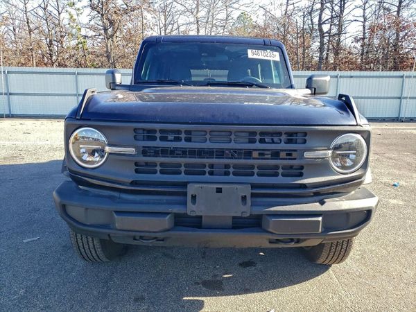 2021 FORD BRONCO