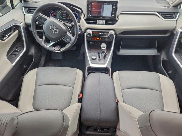 2021 TOYOTA RAV4 Limited HV