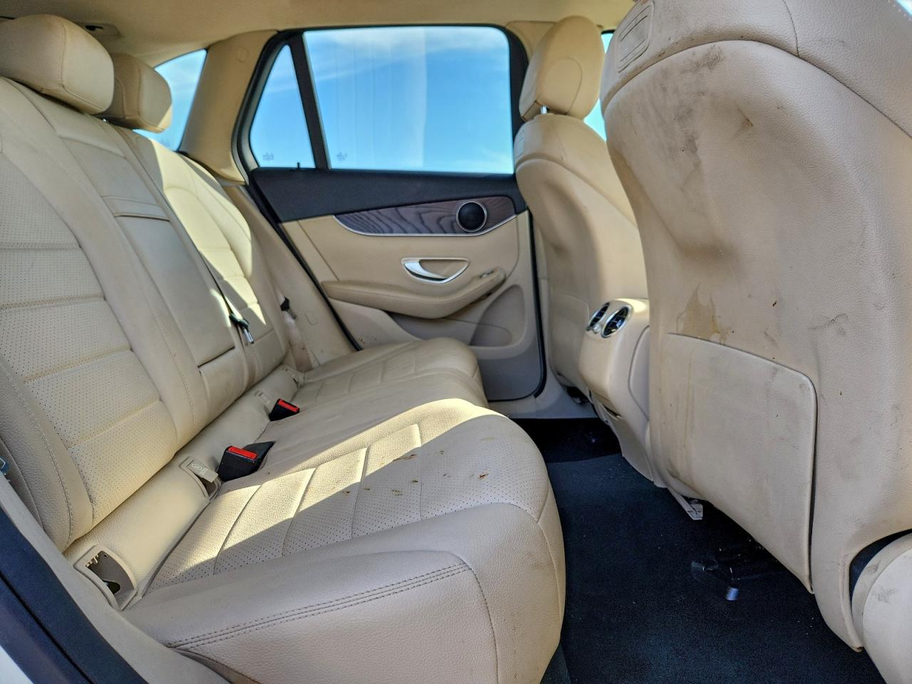 2019 MERCEDES-BENZ GLC GLC300