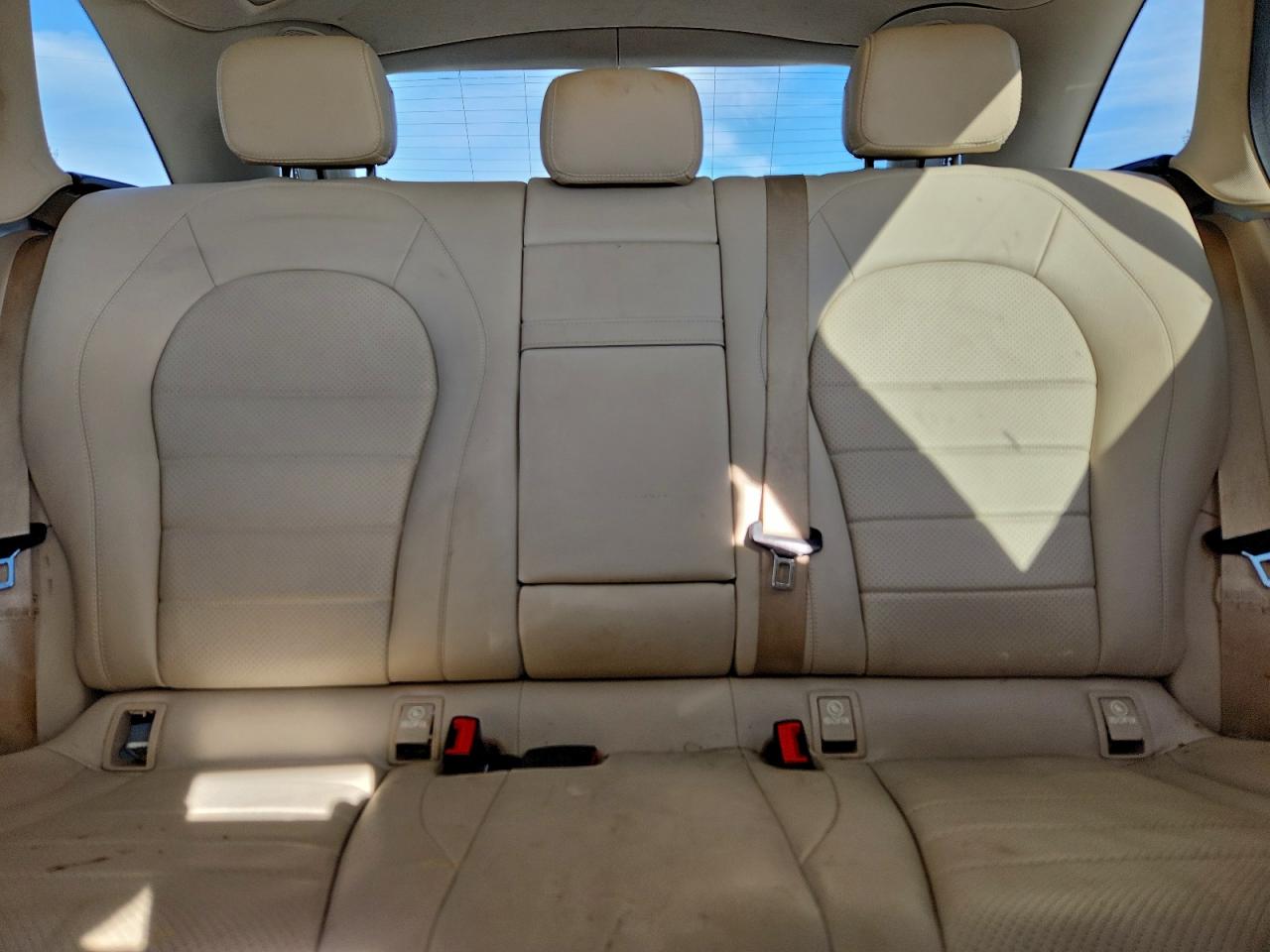 2019 MERCEDES-BENZ GLC GLC300