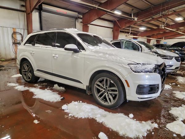 2017 AUDI Q7 quattro Prestige