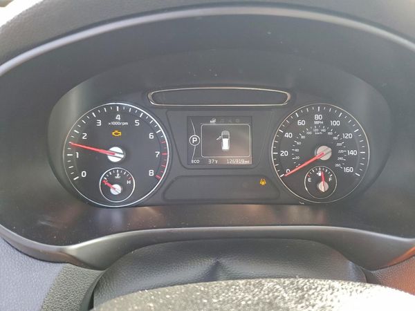 2018 KIA SORENTO L, LX