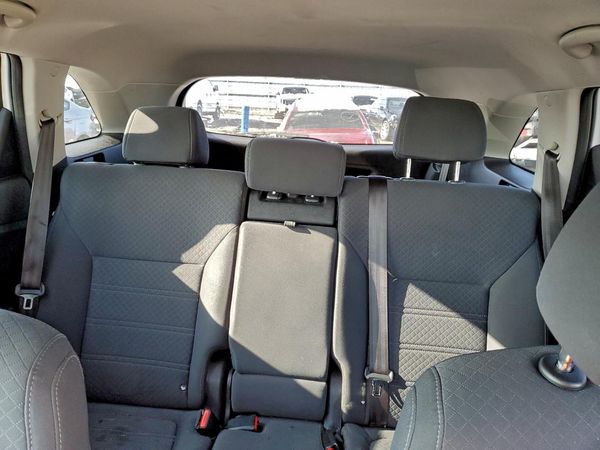 2018 KIA SORENTO L, LX