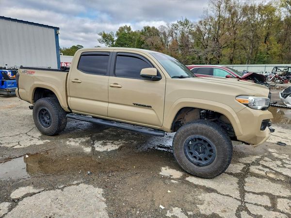 2018 TOYOTA TACOMA — Passenger 3/4