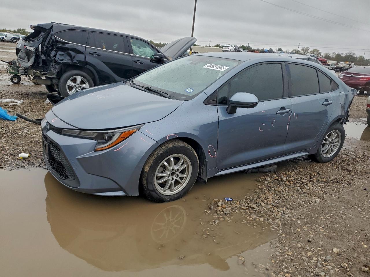 2022 TOYOTA COROLLA