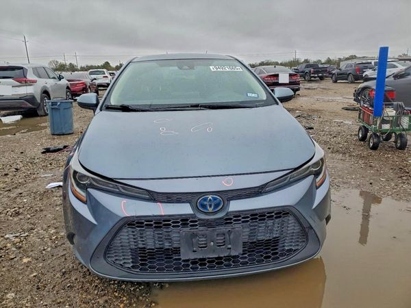 2022 TOYOTA COROLLA