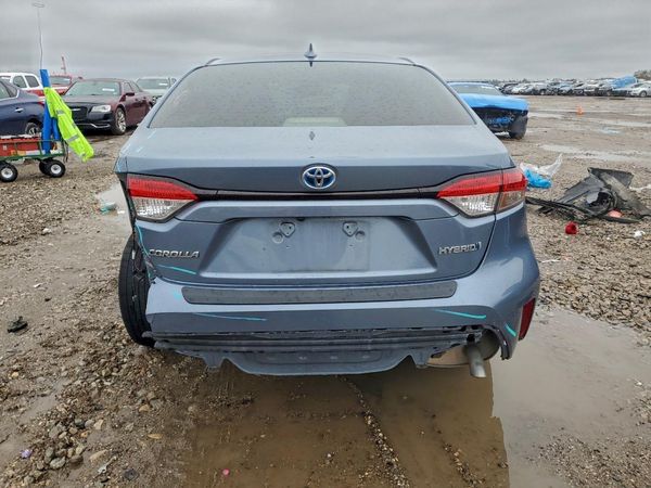 2022 TOYOTA COROLLA