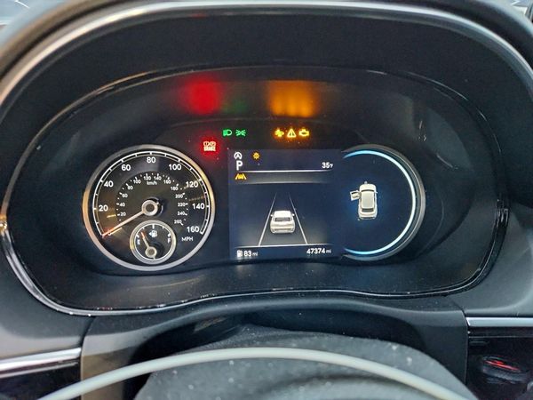2023 GENESIS GV70