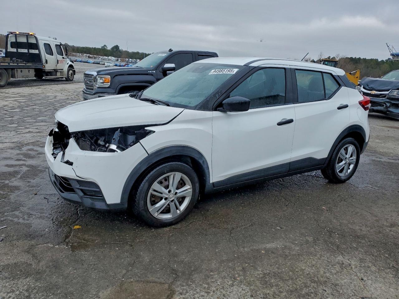 2020 NISSAN KICKS