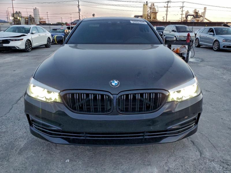 2020 BMW 530e